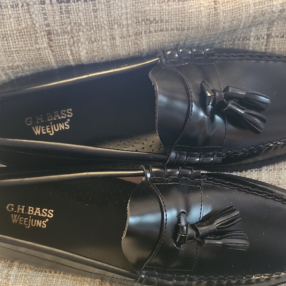 Weejuns Black Men's Loafers